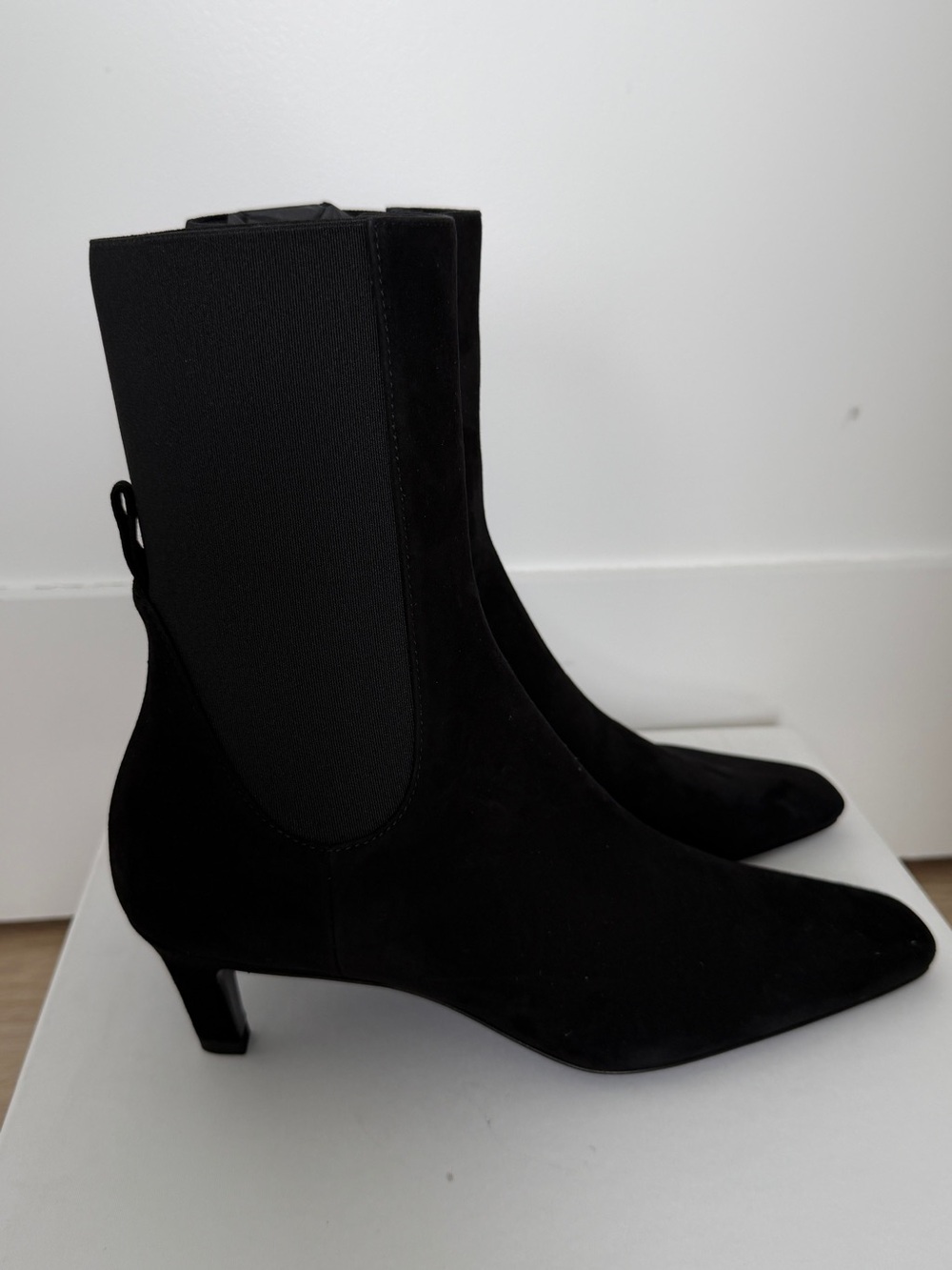 Toteme mid heel suede boots